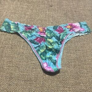 hanky panky one size thong